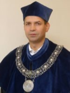 Dziekan Wydziału Mechanicznego dr hab. inż. Sławomir Kłos, prof. UZ