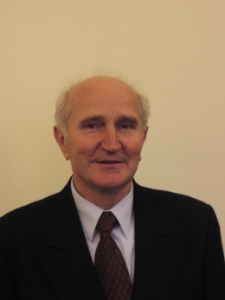 Prof. dr hab. Michał Kisielewicz - Rektor Uniwersytetu Zielonog&oacute;rskiego