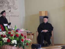 Uroczystość wręczenia tytułu doktora honoris causa Uniwersytetu Zielonogórskiego profersorowi Zbigniewowi Kowalowi (fot. 1)