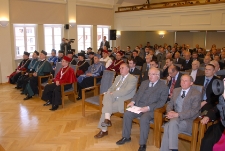 Uroczystość wręczenia tytułu doktora honoris causa Uniwersytetu Zielonogórskiego profesorowi Janowi Węglarzowi (fot. 11)