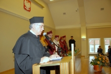 Uroczystość wręczenia tytułu doktora honoris causa Uniwersytetu Zielonogórskiego profesorowi Janowi Węglarzowi (fot. 29)