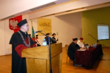 Uroczystość wręczenia tytułu doktora honoris causa Uniwersytetu Zielonogórskiego profesorowi Owenowi Gingerichowi (fot. 40)