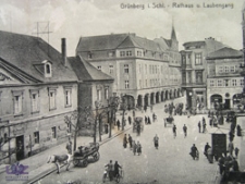 Zielona Góra / Grünberg; Rathaus u. Laubengang; Fragment Starego Rynku z Ratuszem i widokiem na ul. Pod Filarami