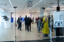 Nadanie Galerii Biblioteki UZ imienia Jana Berdyszaka - relacja fotograficzna z uroczystości (fot. 4)