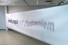 Twardy zapis jest złudzeniem - relacja fotograficzna z wernisażu (fot. 20)